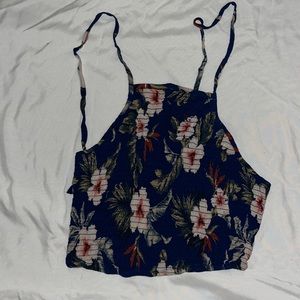 Cute elastic razor front that ties around neck and about back. Perfect condition